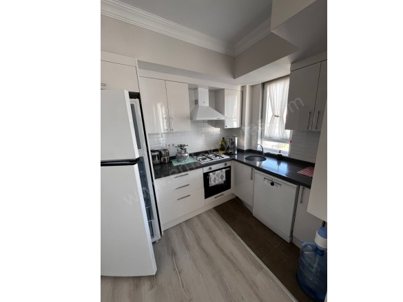 Karaburun Ortaca Satılık Daire |  2+1 Oda | 90M2 5.000.000Tl Eşyalı  | 3. Kat | Klima | 2 Banyo | 2 Yatak Odası Resim-5