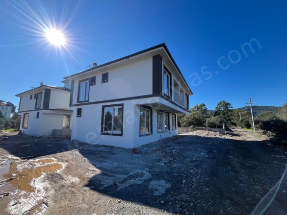 Karaburun Ortaca Satılık Villa |  3+1 Oda | 130M2 8.500.000Tl | Villa | Klima | 3 Banyo | 3 Yatak Odası Resim-2
