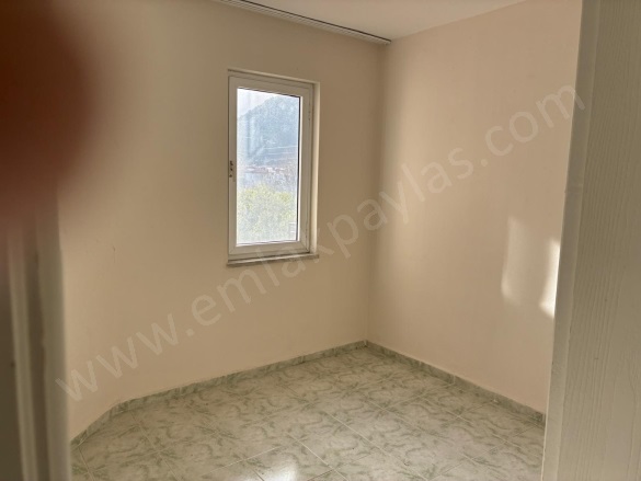 Dalyan Ortaca Satılık Daire |  2+1 Oda | 90M2 25.000Tl | 2. Kat | Klima | 1 Banyo | 2 Yatak Odası Resim-5