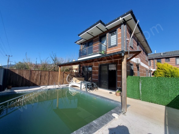 Okçular Ortaca Satılık Villa |  4+1 Oda | 300M2 1.750.000Tl | Villa | Klima | 2 Banyo | 4 Yatak Odası Resim-1