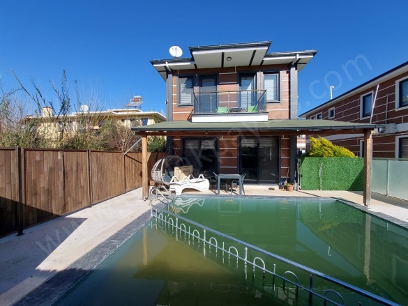 Okçular Ortaca Satılık Villa |  4+1 Oda | 300M2 1.750.000Tl | Villa | Klima | 2 Banyo | 4 Yatak Odası Resim-3