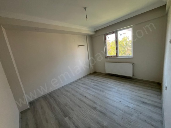 Çaylı Ortaca Satılık Daire |  2+1 Oda | 75M2 4.200.000Tl | 1. Kat | Klima | 1 Banyo | 2 Yatak Odası Resim-5