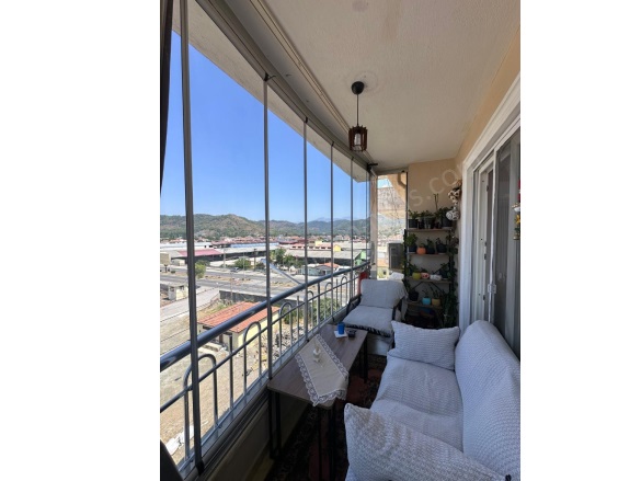 Karaburun Ortaca Satılık Daire |  2+1 Oda | 95M2 3.600.000Tl | 5. Kat | Klima | 1 Banyo | 2 Yatak Odası Resim-2