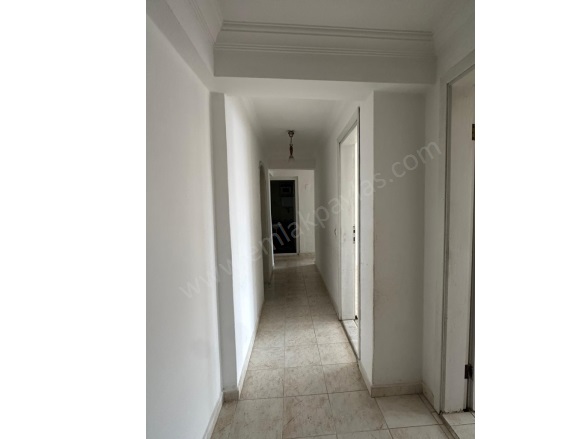 Terzialiler Ortaca Satılık Daire |  3+1 Oda | 100M2 300.000Tl | 4. Kat | Klima | 1 Banyo | 3 Yatak Odası Resim-2