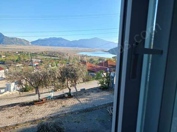 Muğla Köyceğiz Çandır Da Göl Manzaralı 2+1 Müstakil Eşyasız Ev Kiralık 1+1