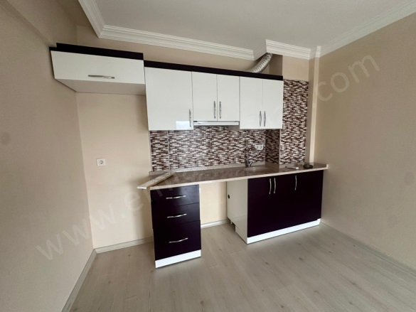 Cumhuriyet Ortaca Kiralık Daire |  1+1 Oda | 55M2 Aylık 15.000Tl | 3. Kat | Klima | 1 Banyo | 1 Yatak Odası Resim-1