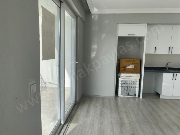 Karaburun Ortaca Kiralık Daire |  2+1 Oda | 65M2 Aylık 22.000Tl | Giriş Katı | Klima | 1 Banyo | 2 Yatak Odası Resim-2
