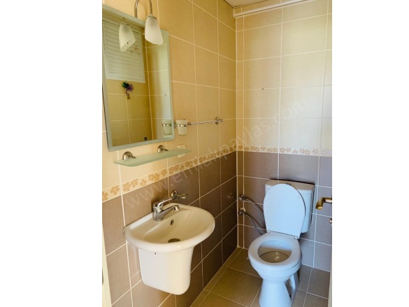 Cumhuriyet Ortaca Kiralık Daire |  3+1 Oda | 135M2 Aylık 30.000Tl | 2. Kat | Klima | 2 Banyo | 3 Yatak Odası Resim-4