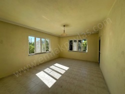 Ortaca Kemaliye Kiralık Daire 3+1 145 M2 | 2. Kat | Klima | 1 Banyo | 3 Yatak Odası