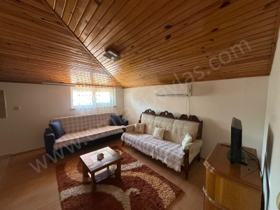 Ortaca Cumhuriyet De 1+1 Çatı Katı Kiralık Daire