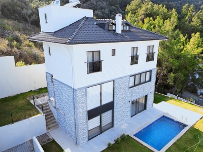 Ortaca Sarıgerme Eşyalı Lüks Tripleks Lar 4+1 Satılık Villa