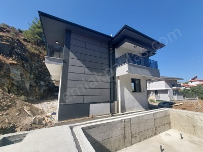 Muğla Ortaca Çaylıda Havuzlu Sıfır Giriş Kat Acil Satılık Daire 2+1