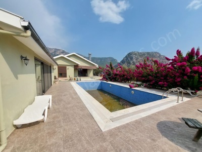 Muğla Dalyanda Turizm Yatırımına Uygun 3 500 M² Arazide Evler Satılık Müstakil Ev 7+3 Ortaca