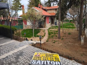 SÜLEYMAN NEREDE RUMİ, HATIP TA KONYA MANZARALI KÖŞE MÜSTAKİL VİLLA SATIYOR​