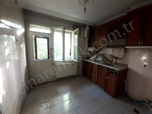 AŞAĞI KÖŞKTE KOMBİLİ 2+1 KİRALIK DAİRE ÇINARDAN İlan No: 4150