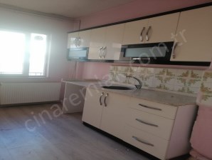 BUHARA HASTANESİNİN YUKARISINDA KOMBİLİ KİRALIK DAİRE ÇINARDAN İlan No: 4673