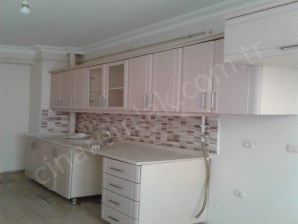 ÇAYKARADA ASANSÖRLÜ 3+1 KİRALIK DAİRE ÇINARDAN İlan no:5172