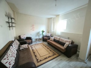 YENİŞEHİRDE EŞYALI KİRALIK DAİRE ÇINARDAN İlan No: 5264