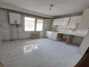 YENİŞEHİRDE KİRALIK 3+1 DAİRE ÇINARDAN İlan No:5368