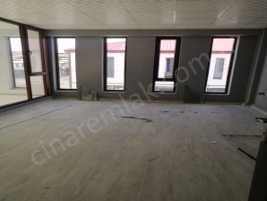 DADAŞKENTTE 100 m2  İÇİ FULL YAPILI KİRALIK İŞ YERİ ÇINARDAN 2798