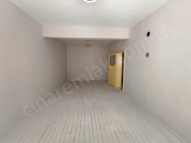 ŞEHİR MERKEZİNDE SATILIK KOMPLE BİNA  ÇINARDAN 3625 