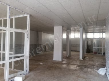 ŞÜKRÜPAŞADA ANA CADDE ÜZERİNDE SATILIK İŞYERİ ÇINARDAN İlan No:4185