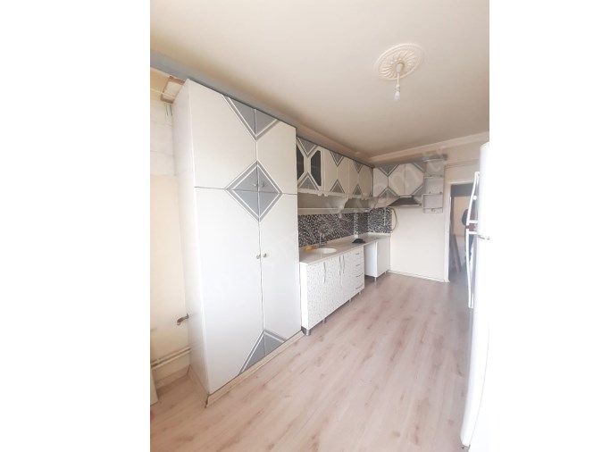 YILDIZKENTTE FULL YAPILI SATILIK 3+1 DAİRE ÇINARDAN İlan No:4556