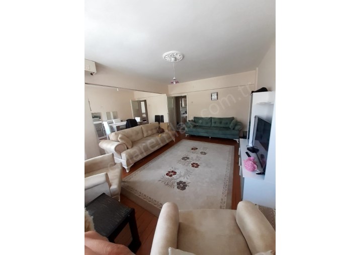 YENİŞEHİRDE FULL YAPILI VE FULL EŞYALI KİRALIK ARA KAT DAİRE ÇINARDAN İlan No: 4581
