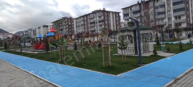 YILDIZKENTTE ŞEHİR HASTANESİ KARŞISINDA SATILIK DAİRE ASANSÖRLÜ 3+1 YENİ BİNA ÇINARDAN İlan No:4653