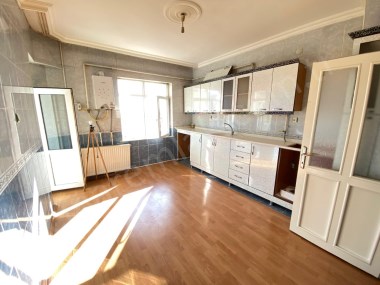 A.GAZİDE ASANSÖRLÜ 3+1 SATILIK MÜKEMMEL GÜNEŞLİ DAİRE ÇINARDAN İlan No: 4817