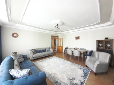 YENİŞEHİRDE KİRALIK ASANSÖRLÜ 3+1 YENİ BİNA ÇINARDAN İlan No: 4831