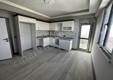 KAYAKYOLUNDA SATILIK ANAHTAR TESLİM LÜKS SIFIR DAİRE ÇINARDAN İlan No: 4849