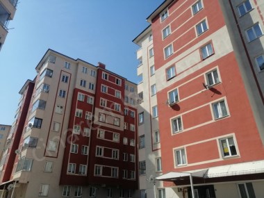 RABİA ANA TOKİDE SATILIK LÜKS DAİRE ARA KAT ASANSÖRLÜ YENİ BİNA ÇINARDAN İlan No:4924