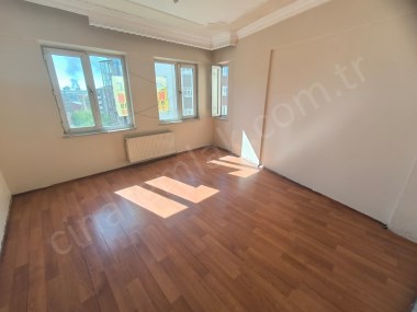 YONCALIKTA ÖĞRENCİYE UYGUN ASANSÖRLÜ KİRALIK DAİRE ÇINARDAN İlan No:4999