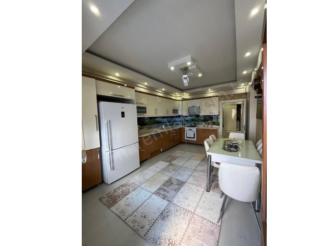 BUHARA KONUTLARINDA KİRALIK ULTRA LÜKS 4+1 DAİRE ÇINARDAN İlan No: 5003