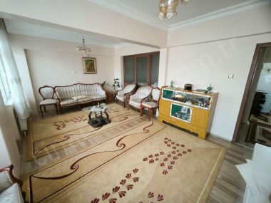 YUKARI KÖŞKTE 3+1 KİRALIK DAİRE ÇINARDAN İlan No: 5168