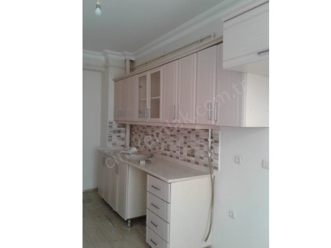 ÇAYKARADA ASANSÖRLÜ 3+1 KİRALIK DAİRE ÇINARDAN İlan no:5172