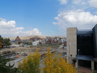 ERZURUM MÜZE KARŞISI KİRALIK 2+1 DAİRE ÇINARDAN İlan No:5328