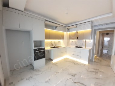 YILDIZKENTTE SATILIK KAT VE CEPHE SEÇENEKLİ 4+1 ULTRA LÜKS SIFIR DAİRELER ÇINARDAN İlan No: 5323