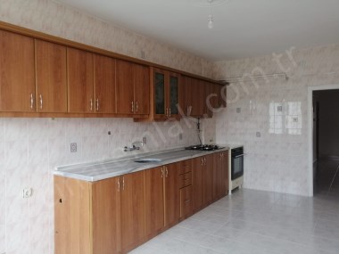 YILDIZKENTTE KİRALIK FULL YAPILI AR AKAT 3+1 KİRALIK DAİRE ÇINARDAN İlan No: 5353