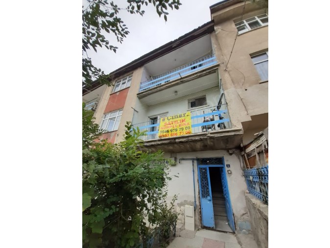 A.GAZİDE 3 KATLI KOMPLE 3 DAİRELİ SATILIK BİNA İlan No: 1851