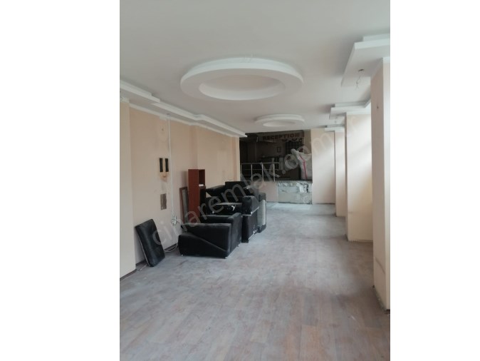 TAŞ MAĞAZALARININ YUKARISINDA 5 KATLI SATILIK İŞ YERİ ÇINARDAN 3434