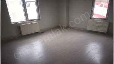 PALERİUM AVM ARKASINDA 2+1 KOMBİLİ KİRALIK DAİRE ÇINARDAN İlan No: 4516