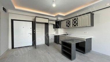 YILDIZKENTTE 1+1 SATILIK LÜKS DAİRE  ÇINARDAN İlan No: 5325