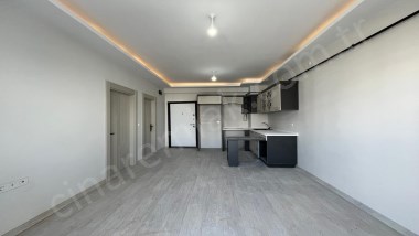 YILDIZKENTTE KİRALIK 1+1 LÜKS DAİRE ÇINARDAN İlan No:5344