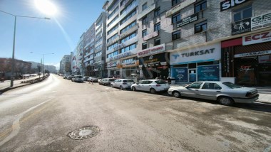 BOSNA CADDESİNDE ANA YOL ÜZERİNDE SATILIK İKİ KATLI İŞYERİ ÇINARDAN İlan No: 5348