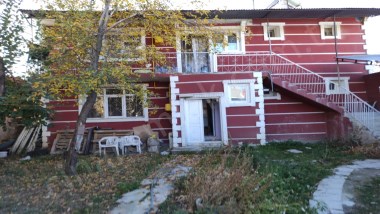 HORASANDA KİRALIK EŞYALI BAHÇELİ EV ÇINARDAN İlan No: 5351