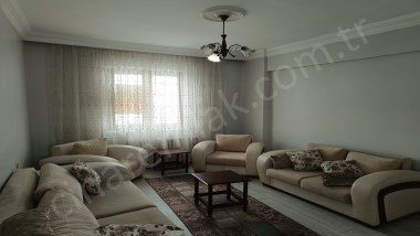 ŞEHİR MERKEZİ TAŞHANIN KARŞISINDA EŞYALI ASANSÖRLÜ KİRALIK DAİRE ÇINARDAN İlan No: 5367