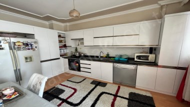 KAYAKYOLUNDA SATILIK ASANSÖRLÜ FULL YAPILI 4+1 DAİRE ÇINARDAN İlan No:5416