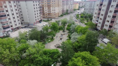 KAYAKYOLUNDA ASANSÖRLÜ KİRALIK LÜKS DAİRE ÇINARDAN İlan No:5499